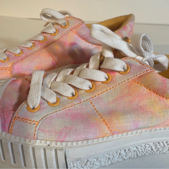 BP Manny-Fab Pink Tie Dye Lace-Up Sneakers Size 6M - Picture 6 of 9